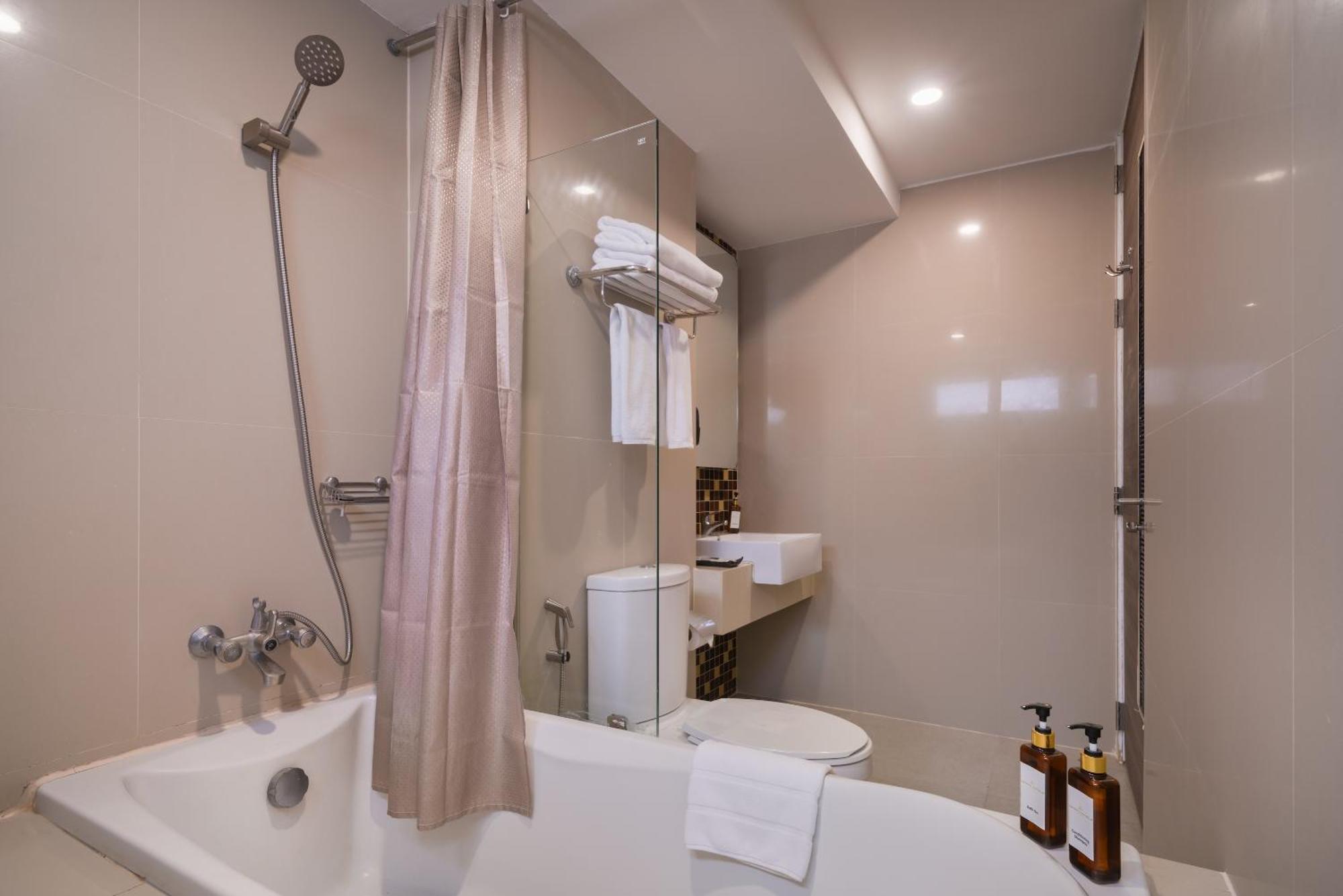 Aspira Suites Sukhumvit 20 بانكوك المظهر الخارجي الصورة